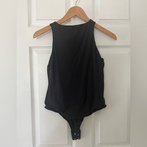 Black High Neck Fits Everybody